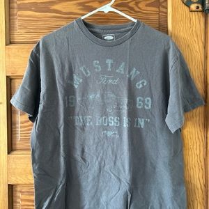❣️Make offers!❣️ Men’s grey ford mustang tee